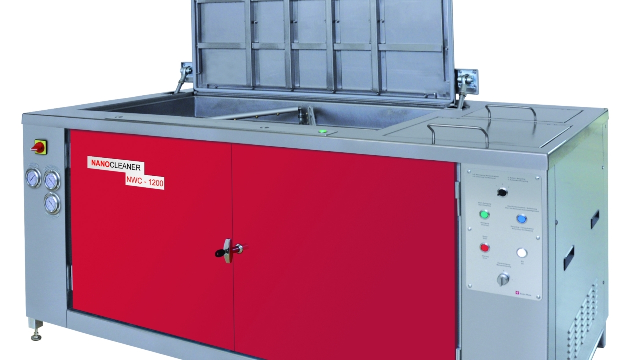 The Nanovis Nanocleaner NWC-1200 a VOC-free washing system for flexo press parts