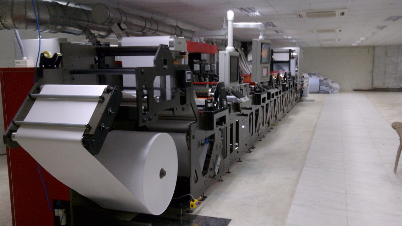 Sprint Print & Packaging installs Edale press Sprint Print & Packaging installs Edale press
