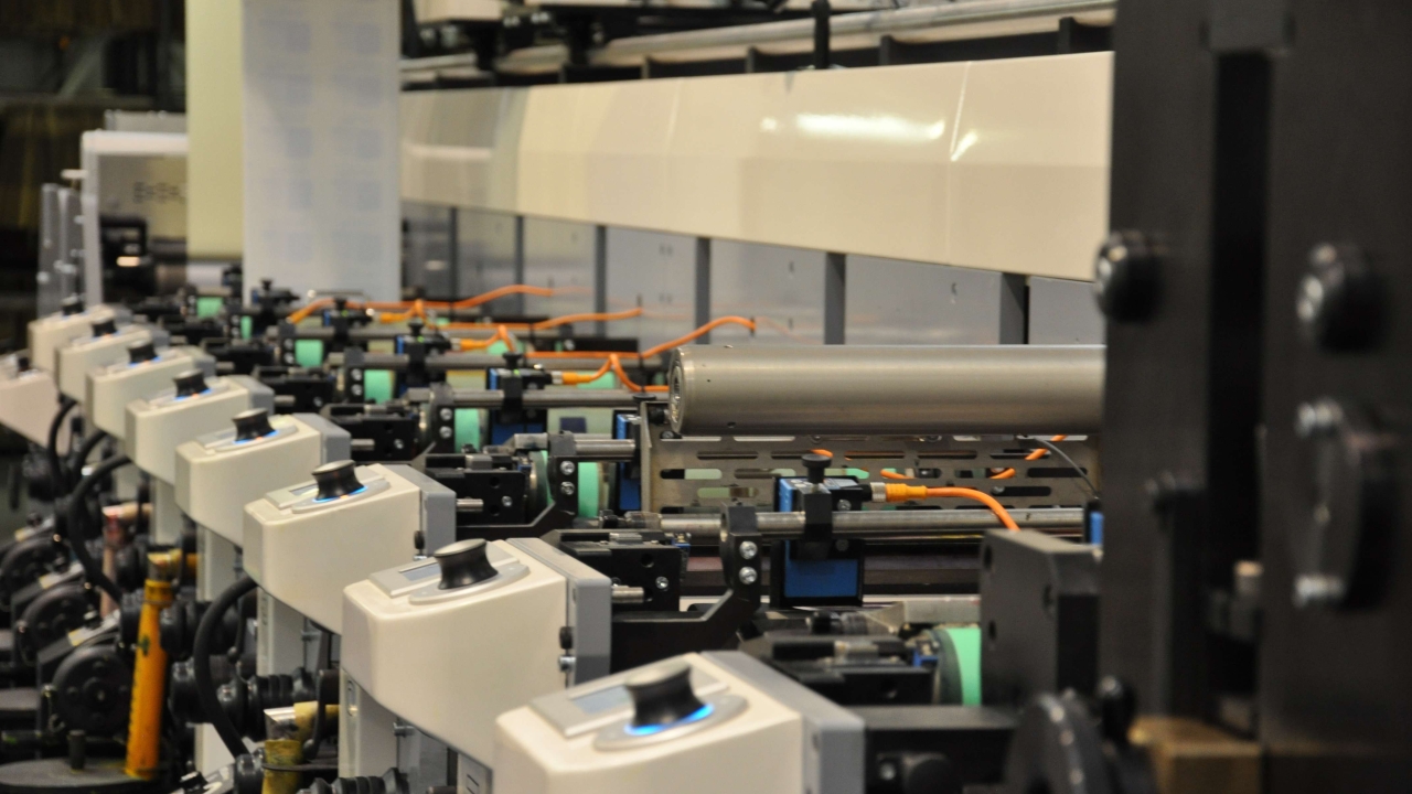 UK converter installs MPS flexo press