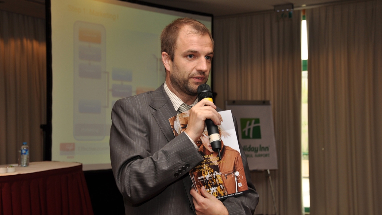 Xeikon Café completes first year of European tour