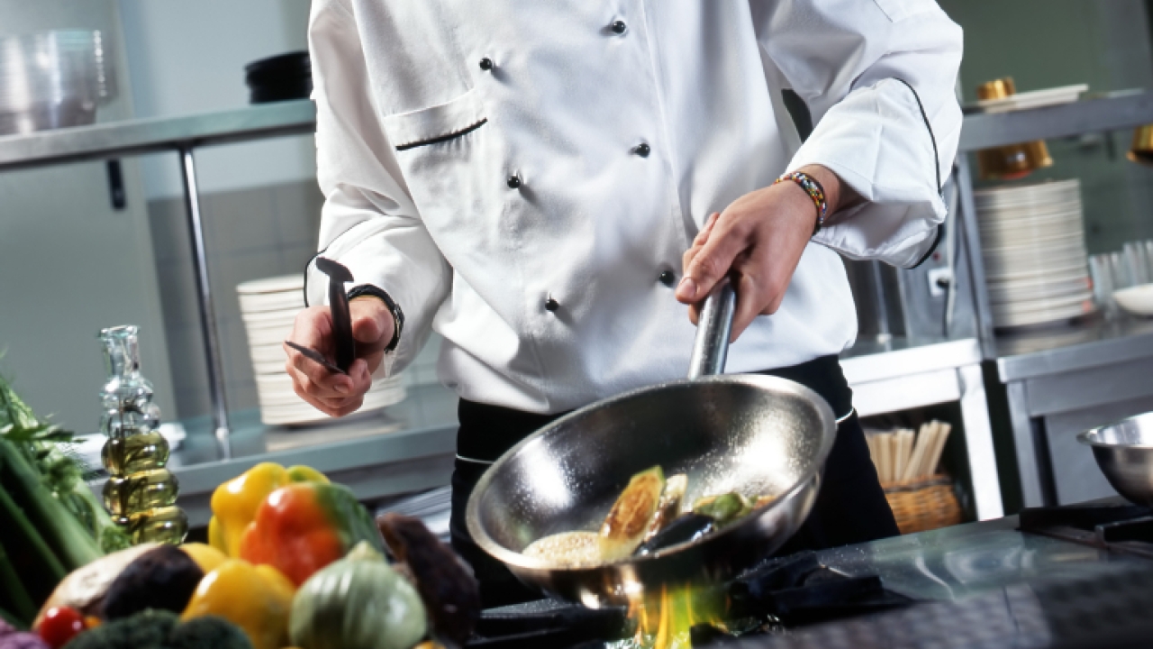 Canon Australia cooks for charity