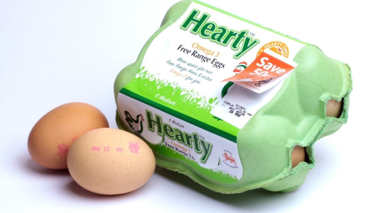 UK egg producer uses Fix-a-Form labels from Denny Bros