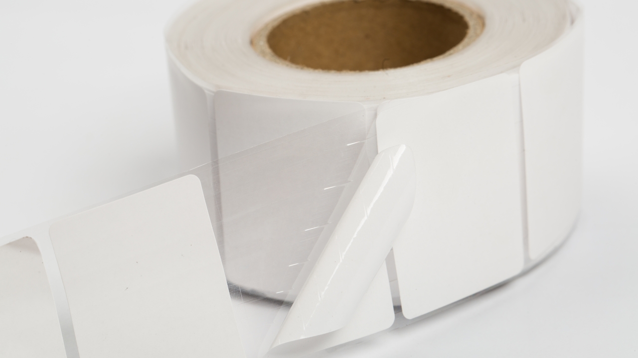 AKO launches PET ultra-thin liner material
