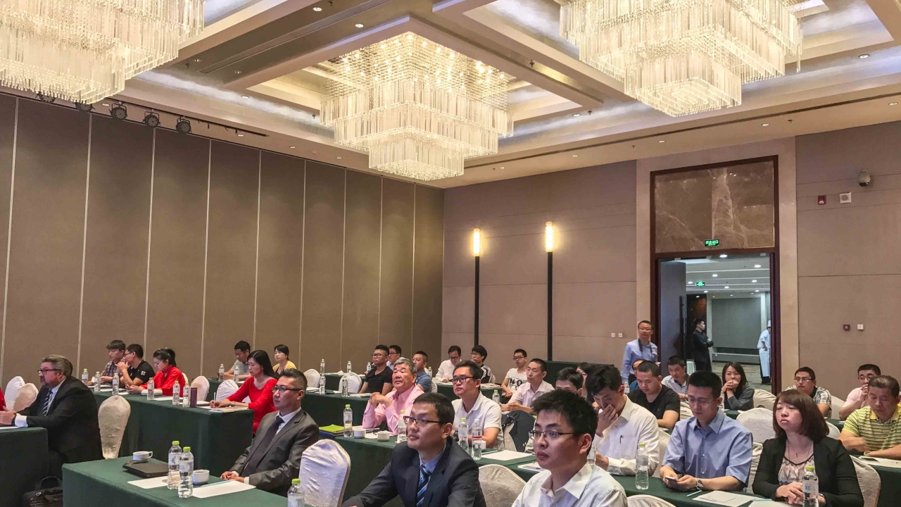 More than 30 people, including more than 10 local wineries, wine label printers and UPM Raflatac executives, attended the June 2 meeting More than 30 people, including more than 10 local wineries, wine label printers and UPM Raflatac executives, attended the June 2 meeting