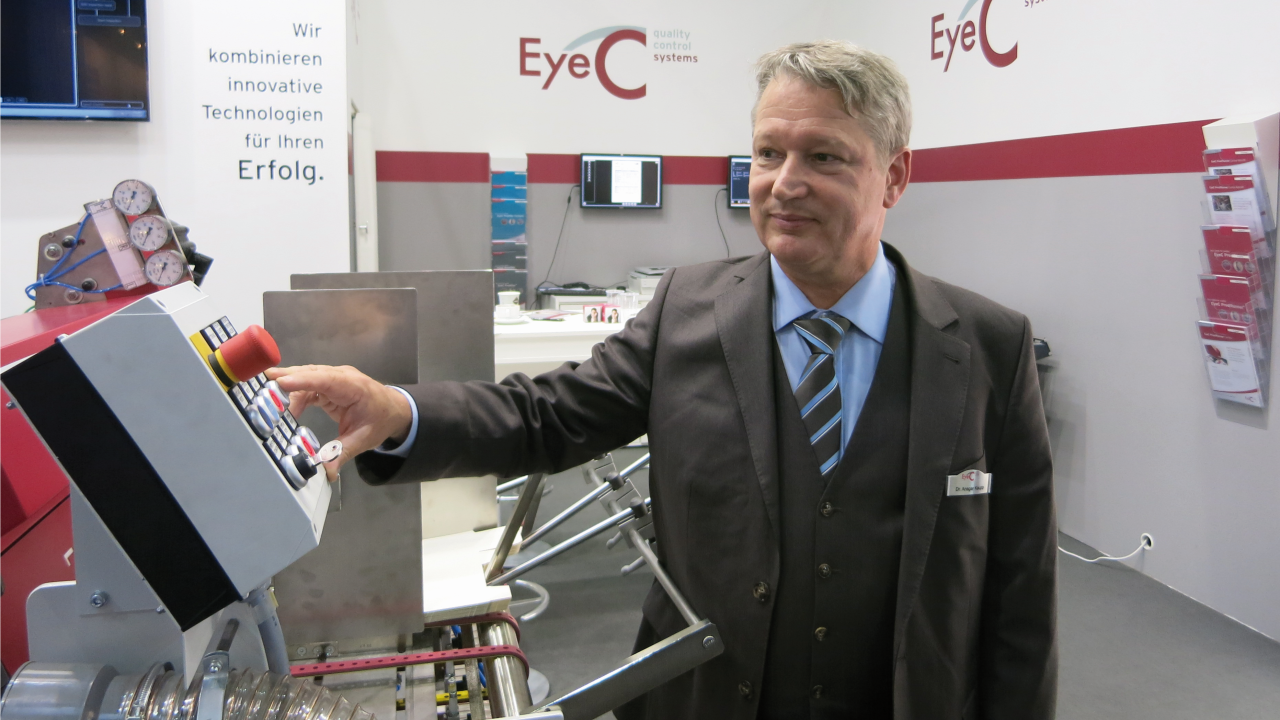 ‘Our strong international growth, especially in the Spanish-speaking countries, is now reflected in our Spanish website’ - EyeC CEO Dr Ansgar Kaupp ‘Our strong international growth, especially in the Spanish-speaking countries, is now reflected in our Spanish website’ - EyeC CEO Dr Ansgar Kaupp