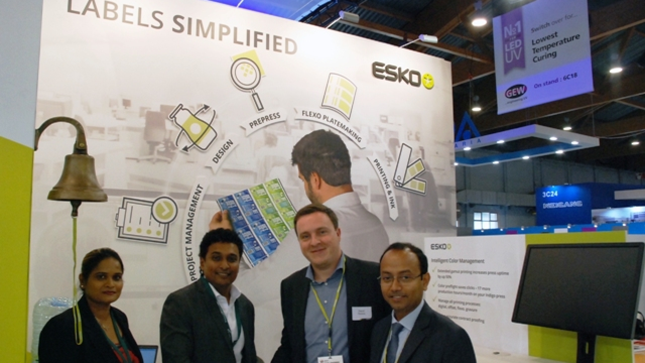 Veepee Graphic signs for India’s first CDI Crystal 5080
