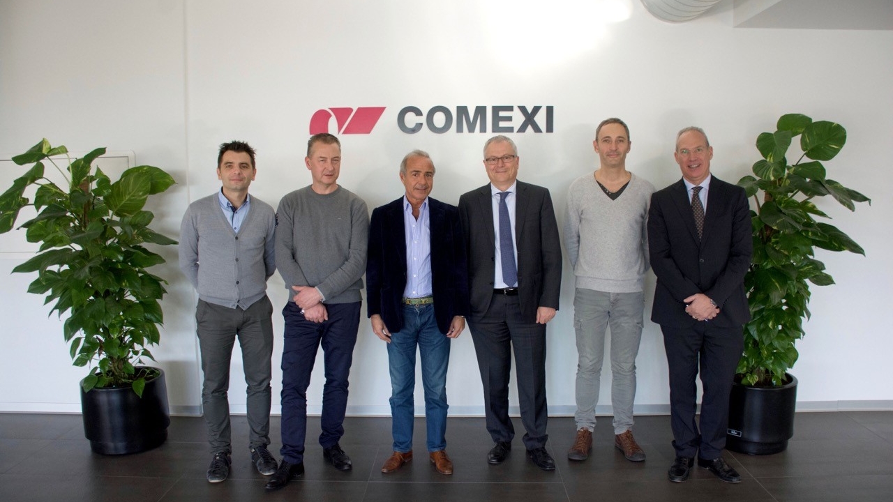 Livcer chose the Comexi F2 MC CI flexo press for printing on aluminum with water-based inks and quick changeover times Livcer chose the Comexi F2 MC CI flexo press for printing on aluminum with water-based inks and quick changeover times
