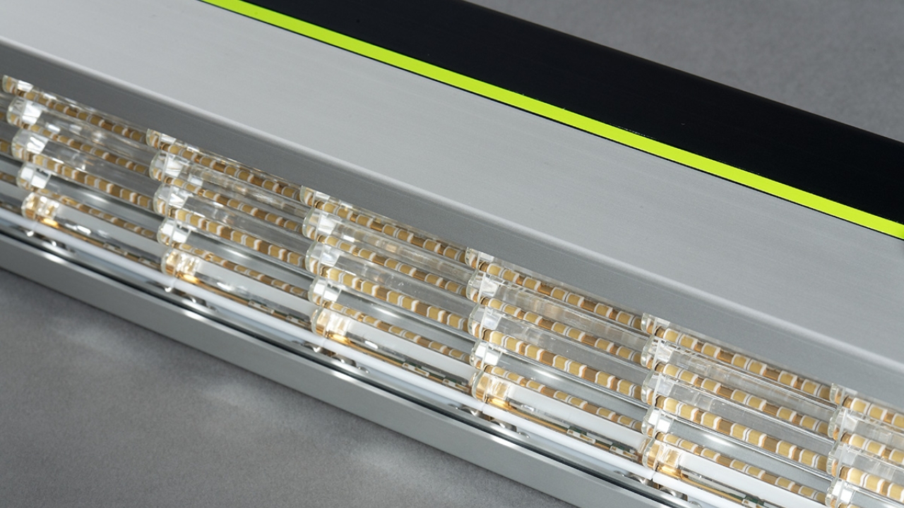 LEDcure is a water-cooled high-performance LED system that optimally matches the different requirements of sheet-fed offset presses