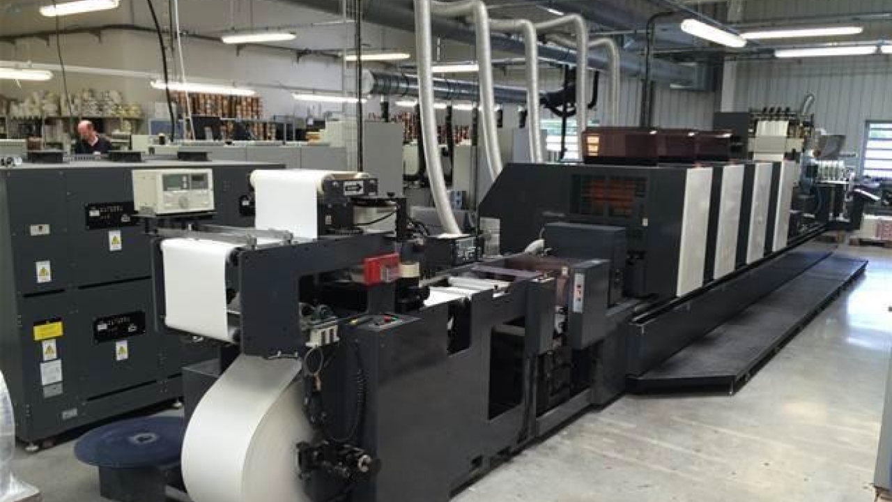 Vinsak has recently installed two Iwasaki TR2 offset presses at printers in India