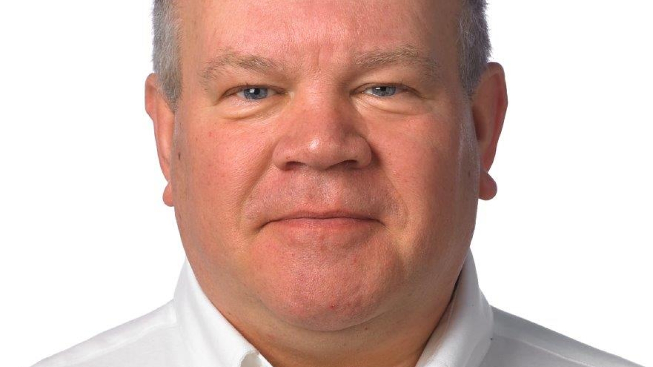Stewart Dyer has 34 years of experience in manufacturing in technical and sales management roles, including 17 years at QuadTech Stewart Dyer has 34 years of experience in manufacturing in technical and sales management roles, including 17 years at QuadTech