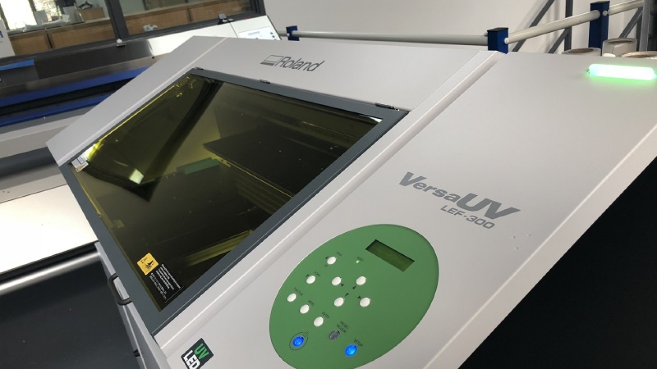A Roland DG VersaUV LEF-300 flatbed printer will be used to explore proofing/production of specialist work for customers A Roland DG VersaUV LEF-300 flatbed printer will be used to explore proofing/production of specialist work for customers