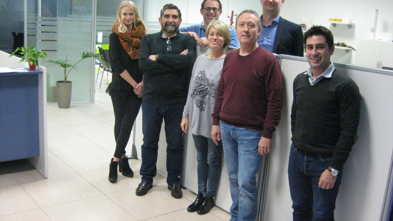 Pictured (from left): Anastasia Potapova, Tony Garcia, Oriol Roses, Laura Dorta and Enric Garcia, all Innova Flexo products; Chris Wolters, Tresu; Antonio De Gracia, Innova Flexo Products