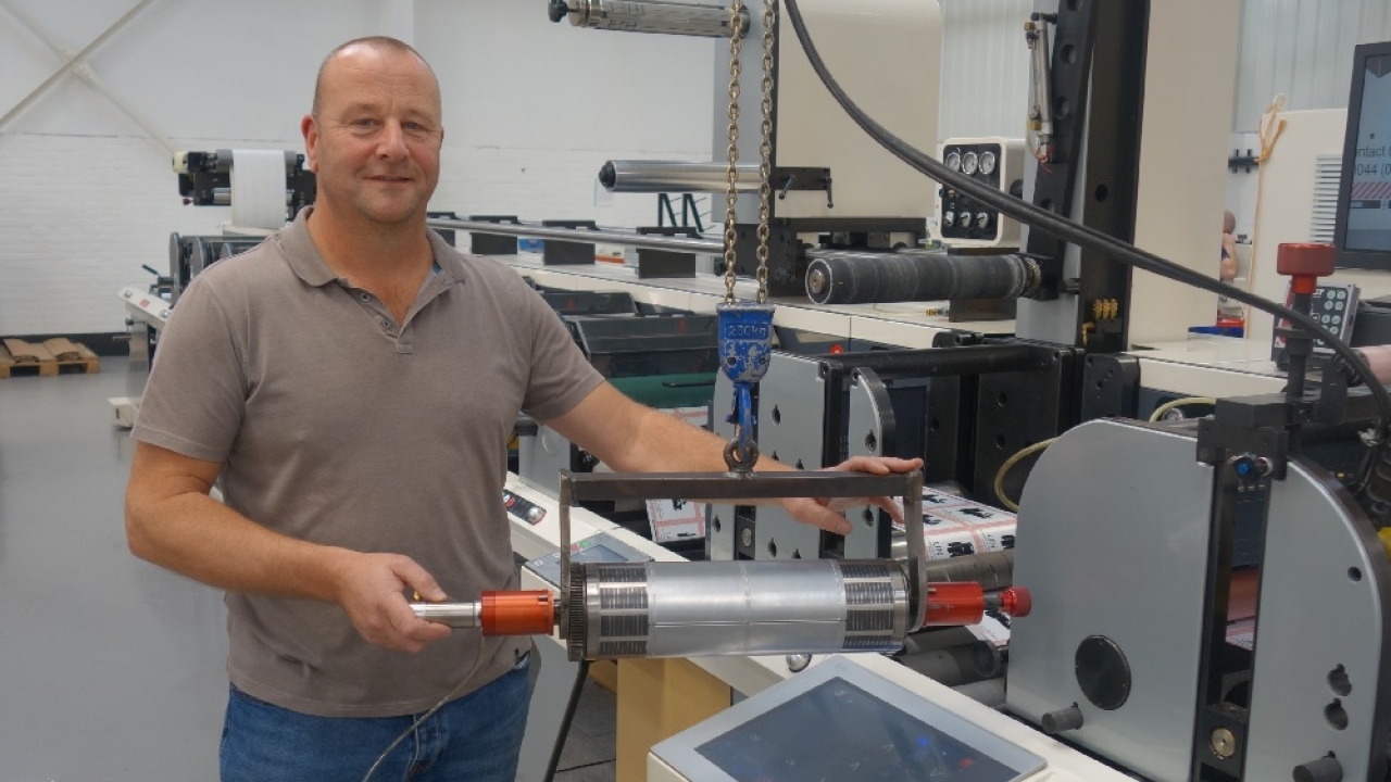 Aztec Label chooses AccuStrike