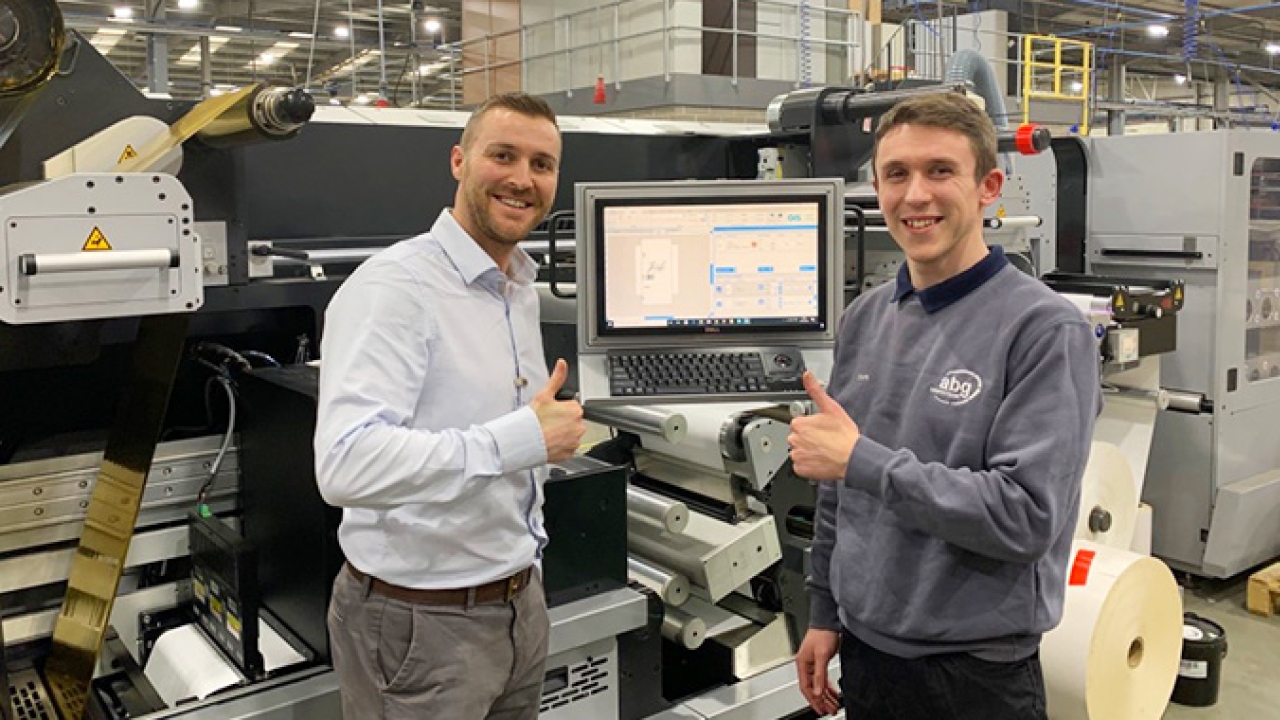 L-R:  Jamie Godson, technical manager of Baker Labels and Steve Playforth, AB Graphic, during the factory acceptance test at AB Graphic’s facility in Bridlington