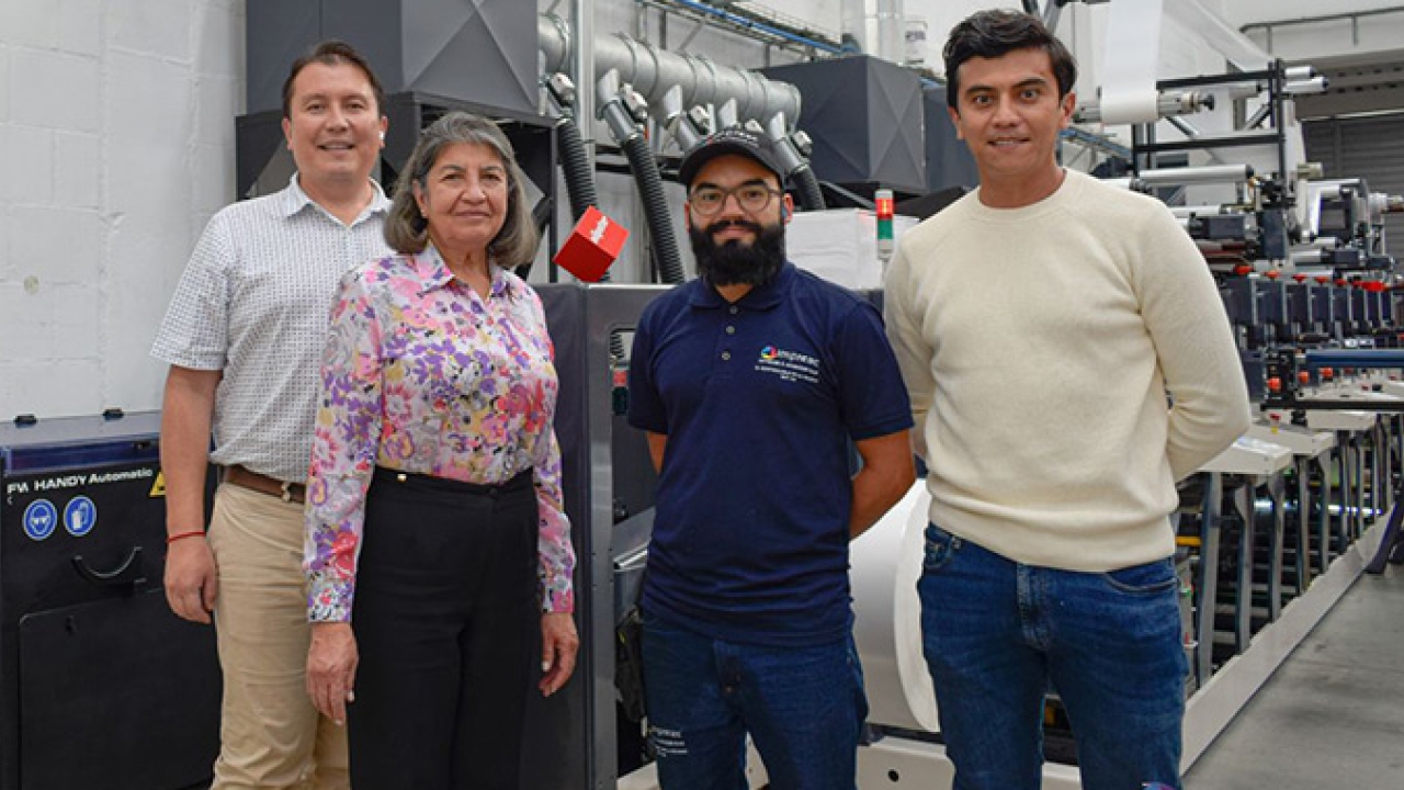 Impresos y Acabados is currently headed by Mariela Salinas de Herrera and her sons Mauricio Herrera Salinas and Luis Fernando Herrera Salinas Impresos y Acabados is currently headed by Mariela Salinas de Herrera and her sons Mauricio Herrera Salinas and Luis Fernando Herrera Salinas