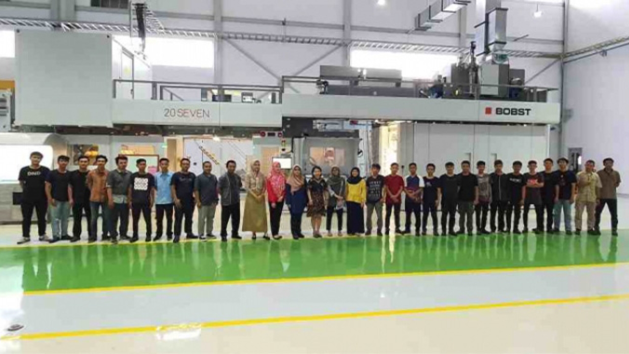 The new Bobst 20SEVEN CI flexo press installed at CPI in Indonesia