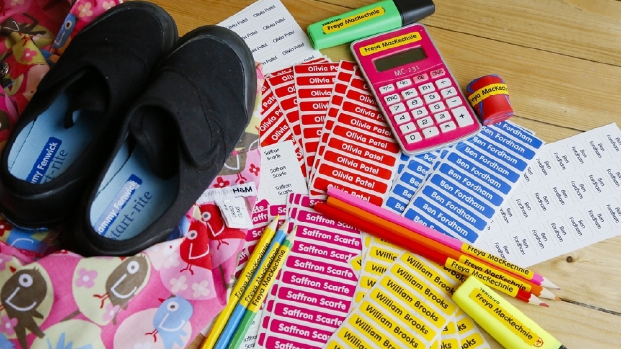 E2N is a manufacturer of durable, personalized ‘kids’ labels’ for the UK market CCL makes further bolt-on acquisition for Avery