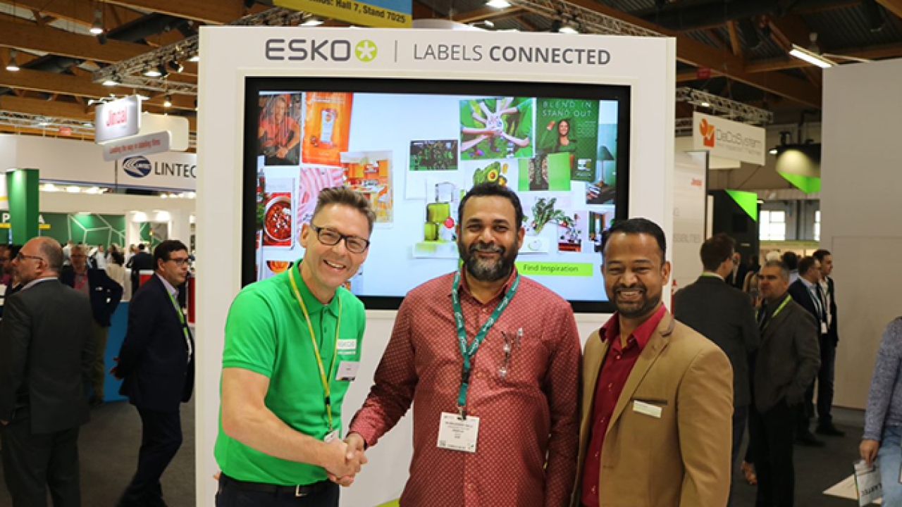 L-R: Paul Land, Esko product manager; Muralidhar Nalli, managing partner of Digiflex and Murad Kalal, Esko regional sales manager 