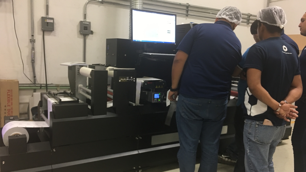 Etimex Print Mexico installs Any-Cut laser die-cutter