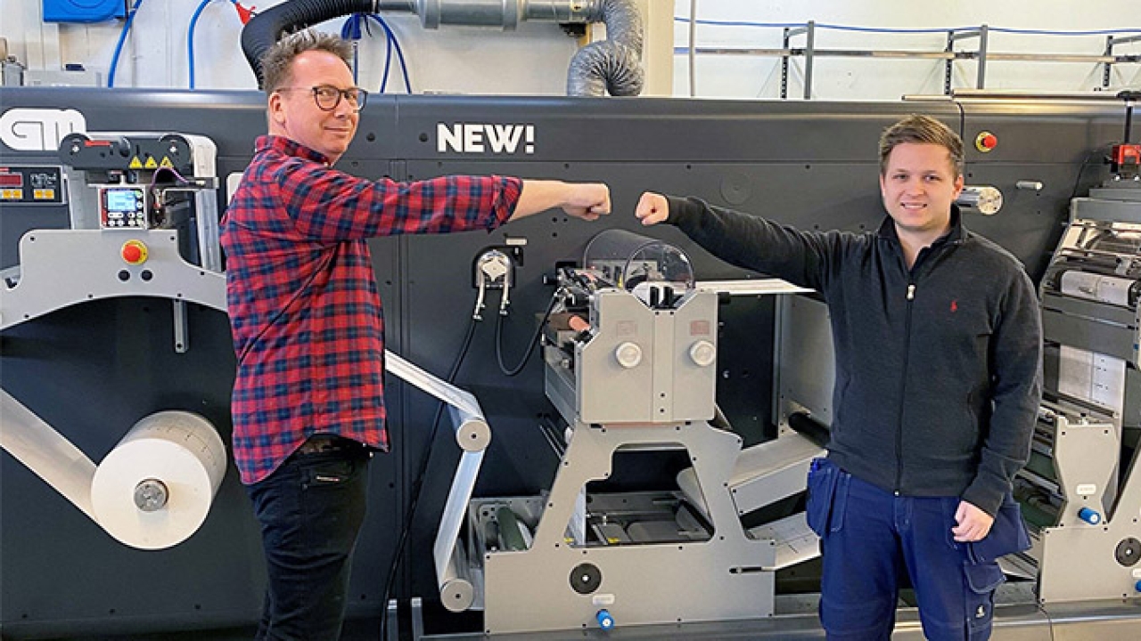 Ikonprint has installed Grafisk Maskinfabrik DC350, a fully integrated converting line to increase automation, flexibility, and production speed