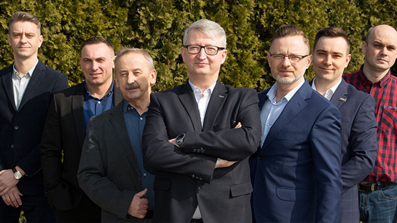 L-R: Mariusz Gromulski, technical sales advisor; Robert Drozd, operational director and president; Marek Wielemborek, financial director and vice president; Michał Brendzel, commercial director and board member; Marcin Zaporowski, sales specialist of machines and devices; Artur Woźniak, sales representative, Jarosław Gawel, sales team manager.