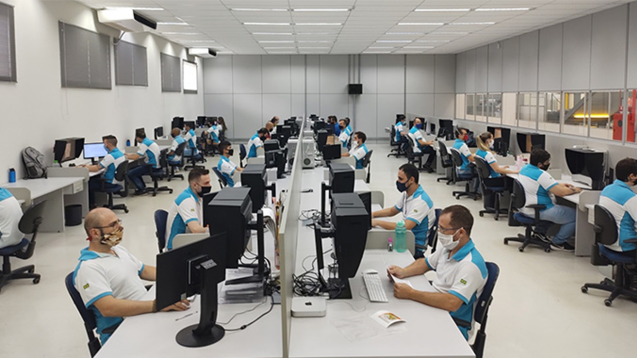 Hamillroad Software has appointed Alpha Clicheria, a flexographic platemaker, to take its Bellissima DMS screening to market in Brazil Hamillroad Software has appointed Alpha Clicheria, a flexographic platemaker, to take its Bellissima DMS screening to market in Brazil