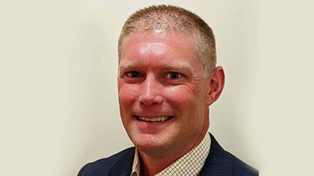 Omni Systems, based in Mayfield Heights, Ohio, has announced that Mike Murton will take over the role of president and chief operating officer upon the June 30 retirement of current President and COO Andy Macek. OMNI Systems is the largest privately-owned label converter in the United States. mni Systems, based in Mayfield Heights, Ohio, has announced that Mike Murton will take over the role of president and chief operating officer upon the June 30 retirement of current President and COO Andy Macek. OMNI Systems is the largest privately-owned label converter in the United States.