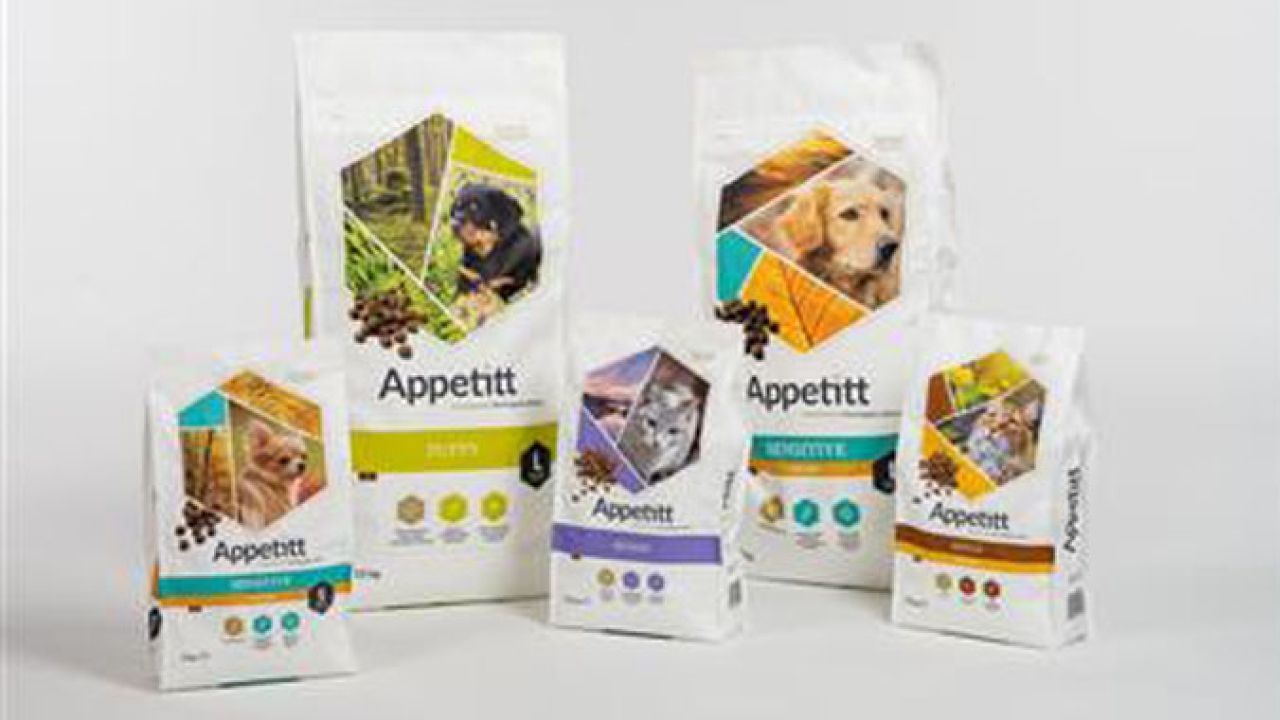 Mondi has developed a recyclable high-barrier packaging for Norwegian pet food manufacturer Felleskjøpet