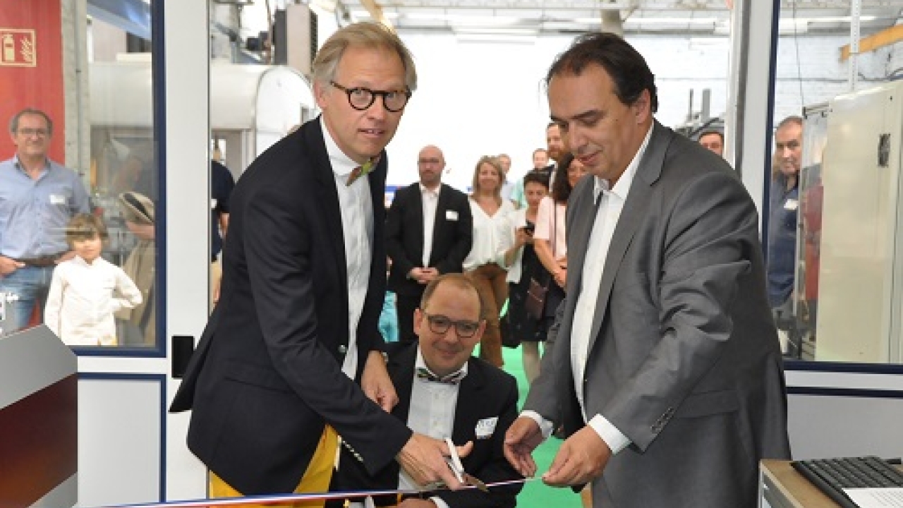 Pictured (from left): Thibault Duponchel and Rémi Wojciekowski assist the Mayor of Roubaix, Guillaume Delbar to open the company’s ‘Happy Day’ Pictured (from left): Thibault Duponchel and Rémi Wojciekowski assist the Mayor of Roubaix, Guillaume Delbar to open the company’s ‘Happy Day’