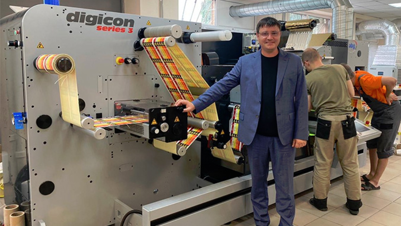 Russian converter Optiflex has invested in A B Graphic’s flagship Digicon Series 3 to further develop the digital side of the business