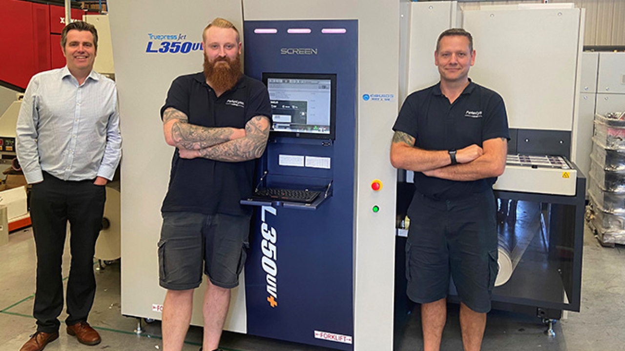 PeterLynn has invested in a Screen Truepress Jet L350UV+ inkjet press to expand its digital printing capacity required to meet the growing demand driven by the Covid-19 pandemic PeterLynn has invested in a Screen Truepress Jet L350UV+ inkjet press to expand its digital printing capacity required to meet the growing demand driven by the Covid-19 pandemic