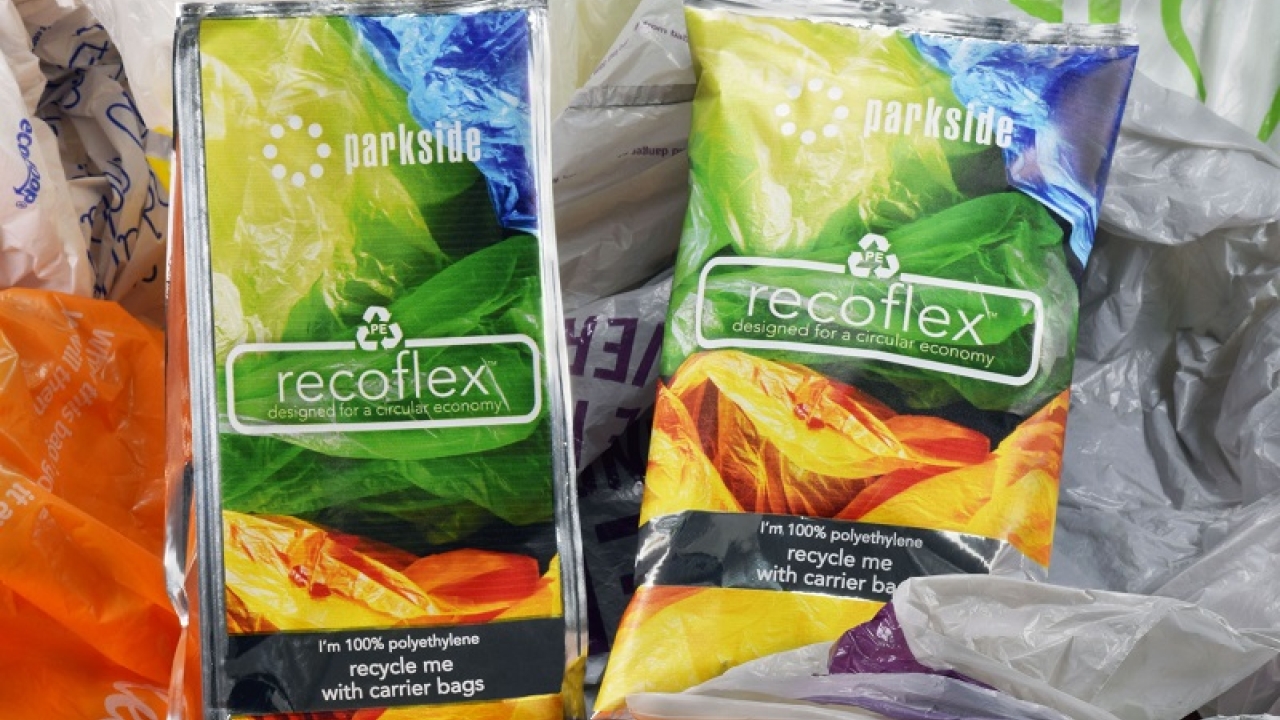 Designed to support a circular economy, recoflex-PE is made from 100 percent polyethylene (PE) which enables the packaging material to be recovered via the established carrier bag collection and recycling infrastructure