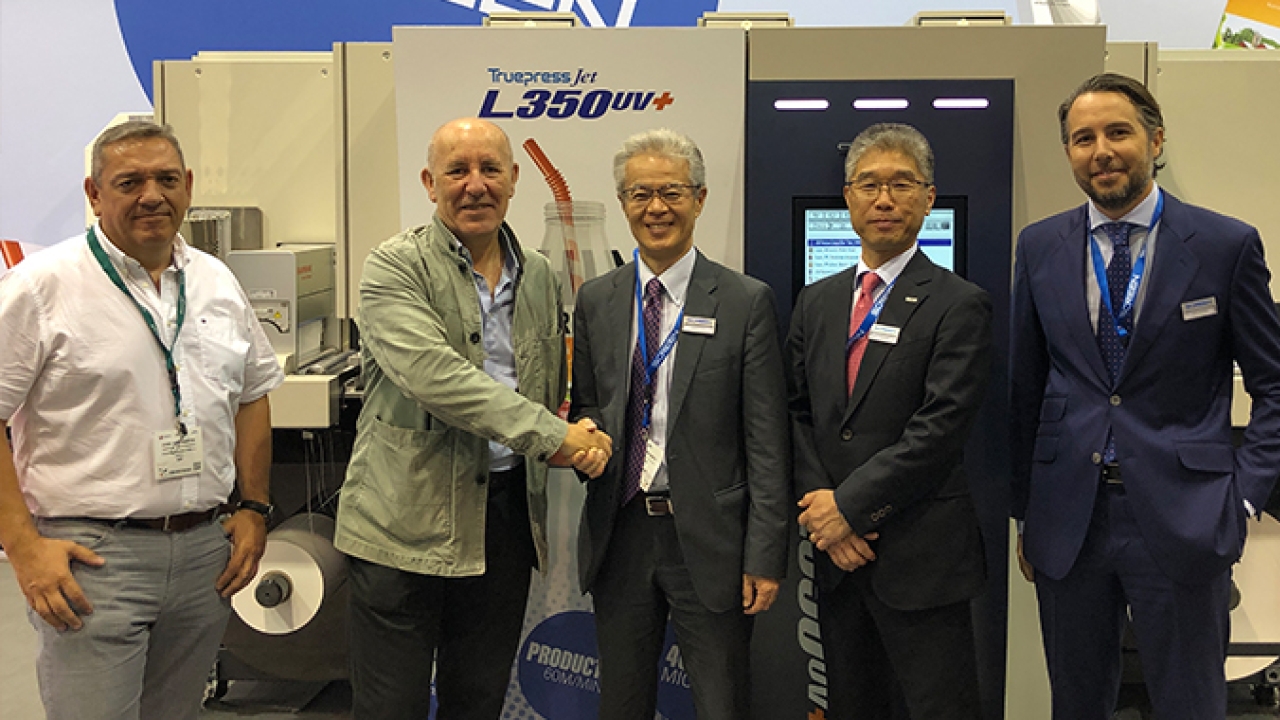 L-R: Ricardo Sempere, packaging and label group manager at Docuworld; Juan José Martín, Rever business development manager; Takanori Kakita, president of Screen; Akihiro Fujii, president of Screen Europe; and Borja Henche, Screen regional manager in Spain
