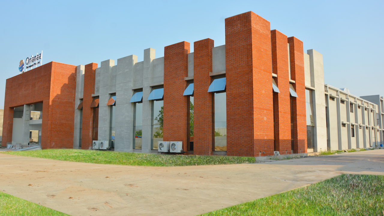 Vadodara based Orianaa Decorpack installs Omet iFlex press