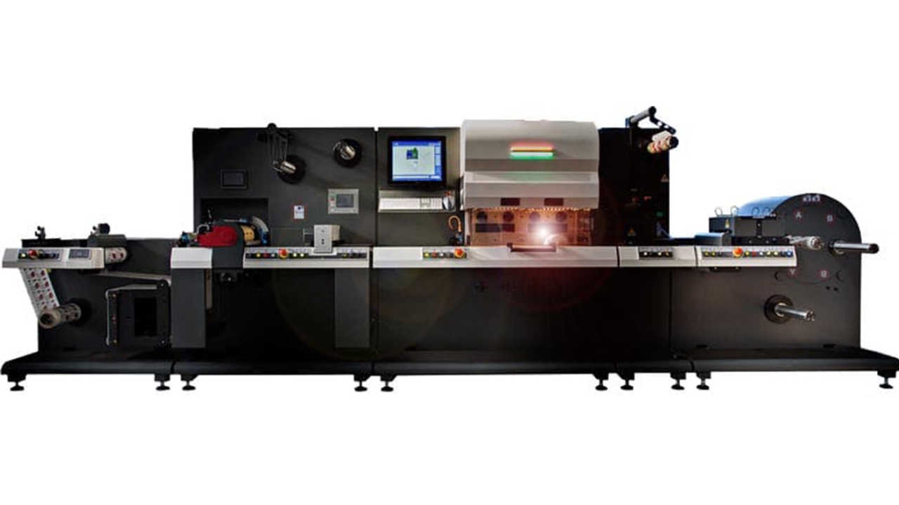 SEI Laser demonstrates Labelmaster laser die-cutting system during Labelexpo