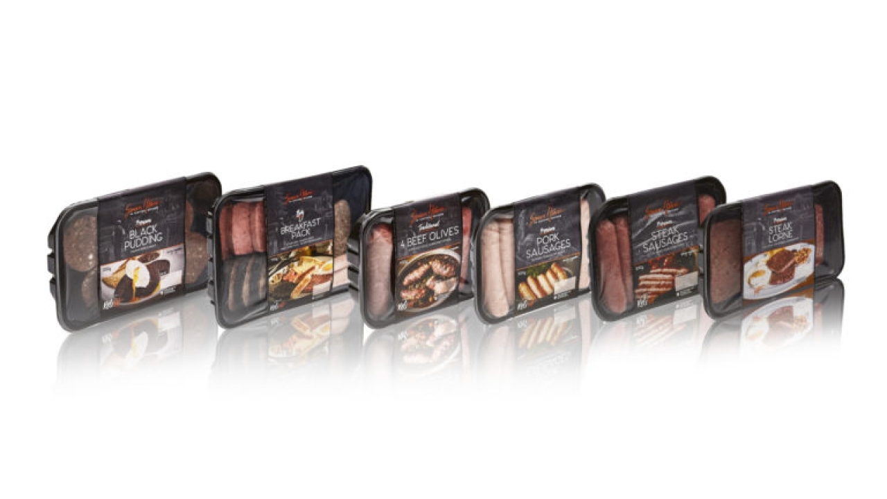 British butcher Simon Howie has switched its packaging from cartonboard sleeves to linerless labels in an effort to enhance productivity. Simon Howie has moved its packaging from cartonboard sleeves to linerless labels