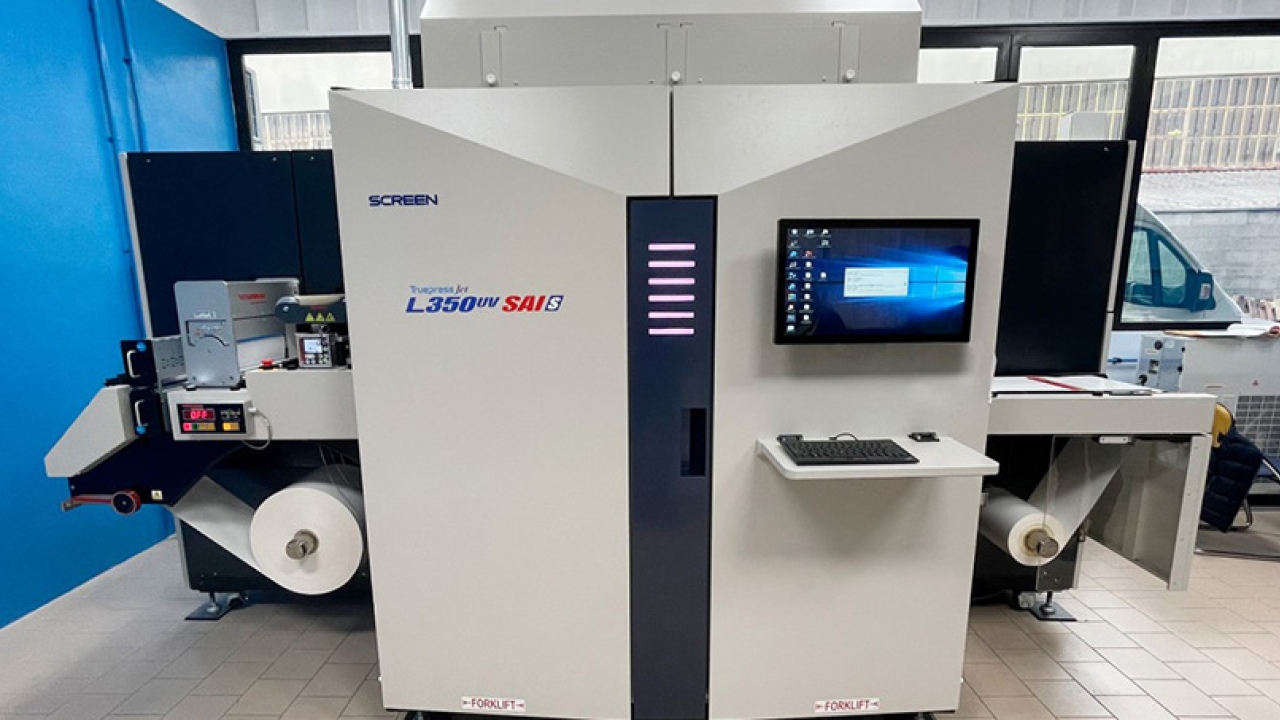 Sita 3000 is taking its first steps into the world of digital printing with Screen Truepress Jet L350 SAI S 7-colour press