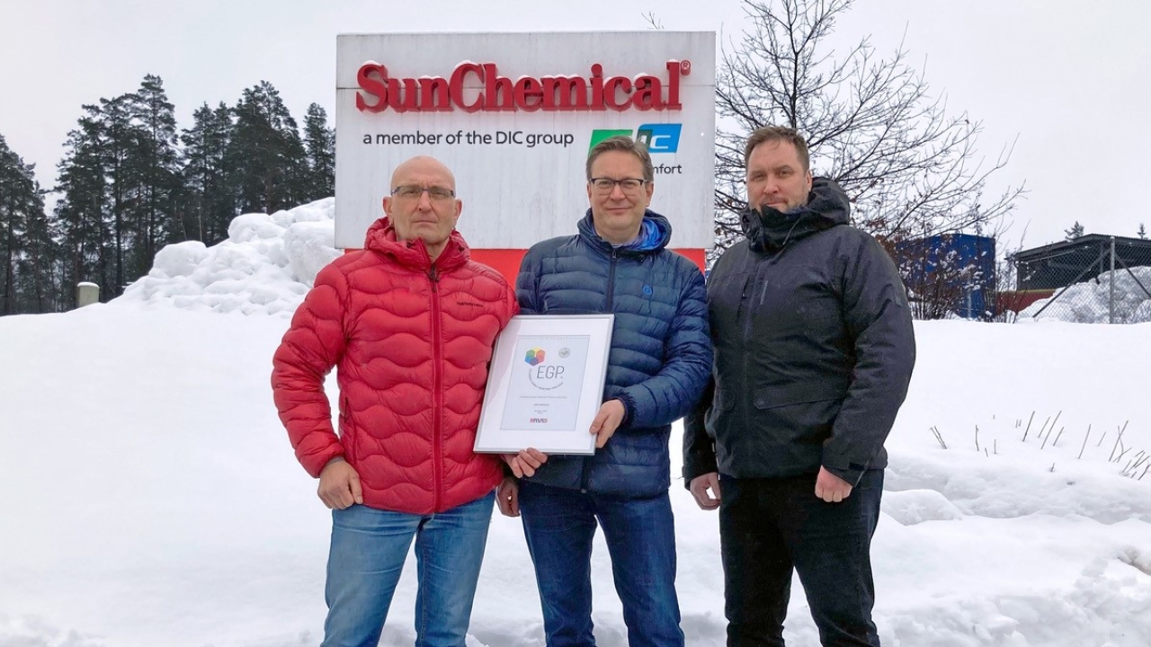 Sun Chemical was awarded an Expanded Gamut Printing (EGP) partnership certificate in recognition of its implementation of offset and flexographic inks on packaging board, fiber-based and plastic materials. The certificate was awarded by Marvaco, the pioneer in EGP technology.