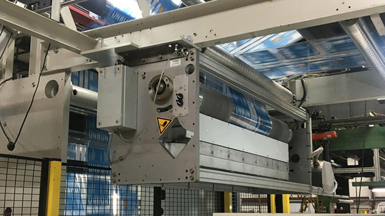 Flexible packaging specialist Texas Poly has specified Vetaphone corona treaters for its Comexi equipment 