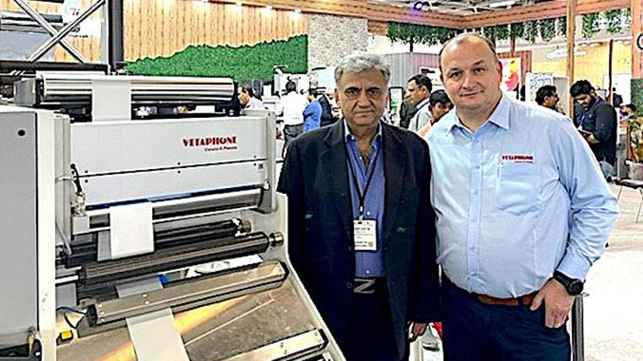 UV Graphics’ Abhay Datta with Vetaphone’s Holger Selenka at the recent Labelexpo India