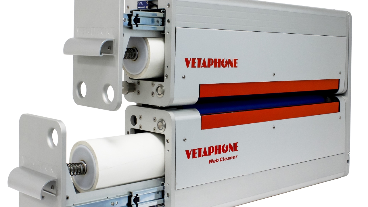 The new Web Cleaner can be fully integrated with Vetaphone’s Corona technology control system The new Web Cleaner can be fully integrated with Vetaphone’s Corona technology control system