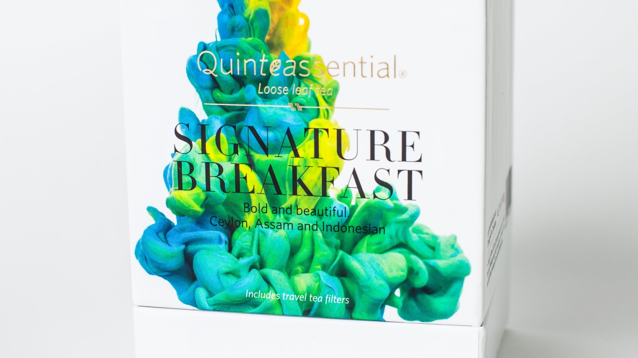 Each Quinteassential blend features a different work of art by artist Alberto Seveso that portrays the intensity of the flavors through vivid colors using an ink and water technique