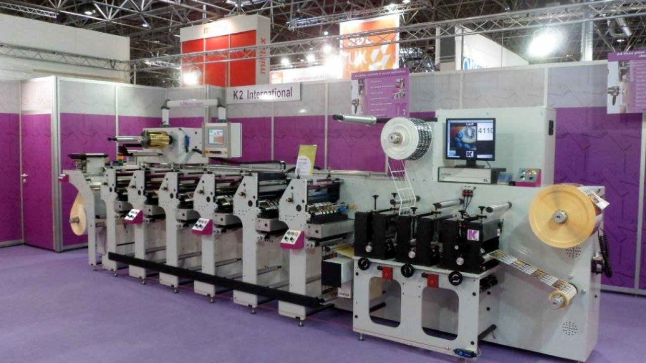 K2 refines FastAction flexo press