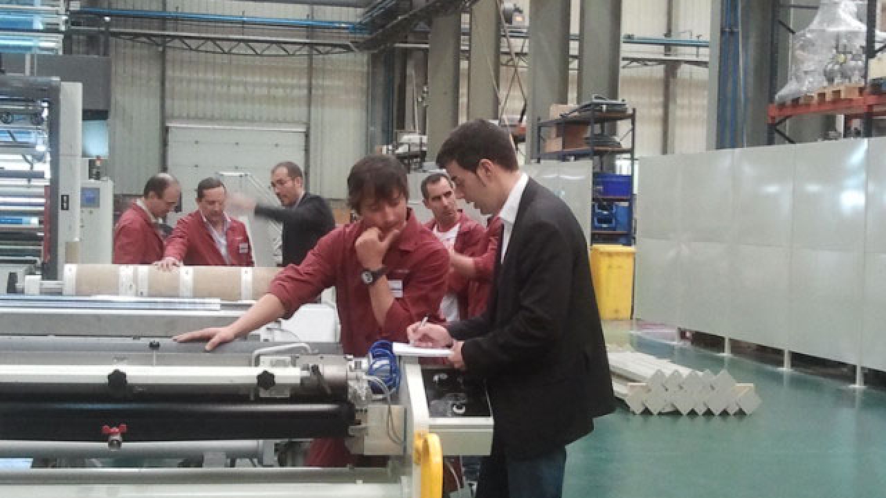 Demand sees Comexi host second lamination course