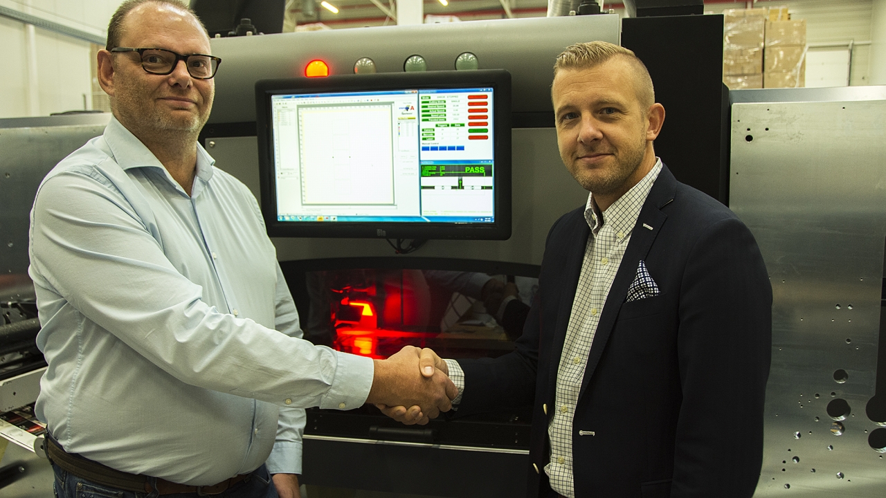 Pictured: Dave Birch (left), business development manager for Europe and Asia at Spartanics, and Mattias Malmqvist (right), Grafotronic sales and marketing vice president