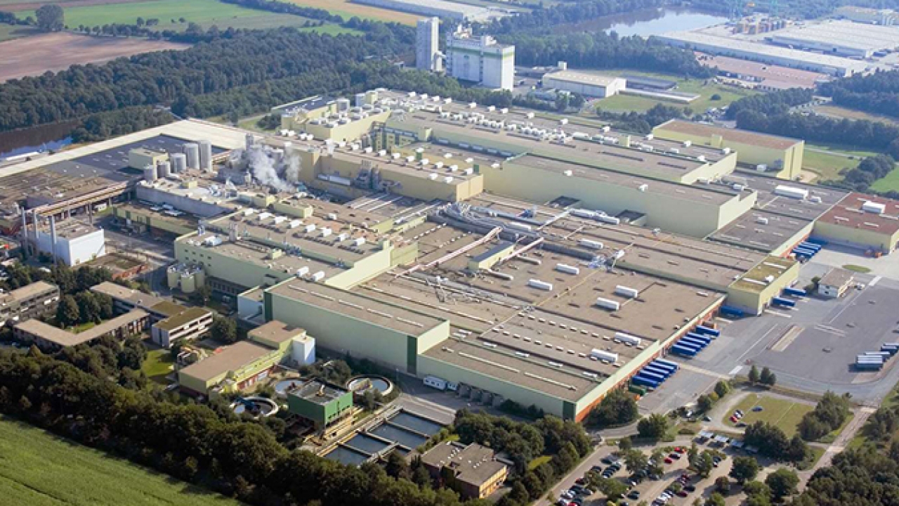 Finat, the pan-European association for the self-adhesive and narrow web industry, and the nine national label associations active in 15 countries across Europe, have issued a statement jointly expressing their concern about the impact of the announced continuation of the dispute between the UPM paper mills and Paperiliitto, the Finnish paper workers union, by another three weeks till 12 March 2022 Finat, the pan-European association for the self-adhesive and narrow web industry, and the nine national label associations active in 15 countries across Europe, have issued a statement jointly expressing their concern about the impact of the announced continuation of the dispute between the UPM paper mills and Paperiliitto, the Finnish paper workers union, by another three weeks till 12 March 2022